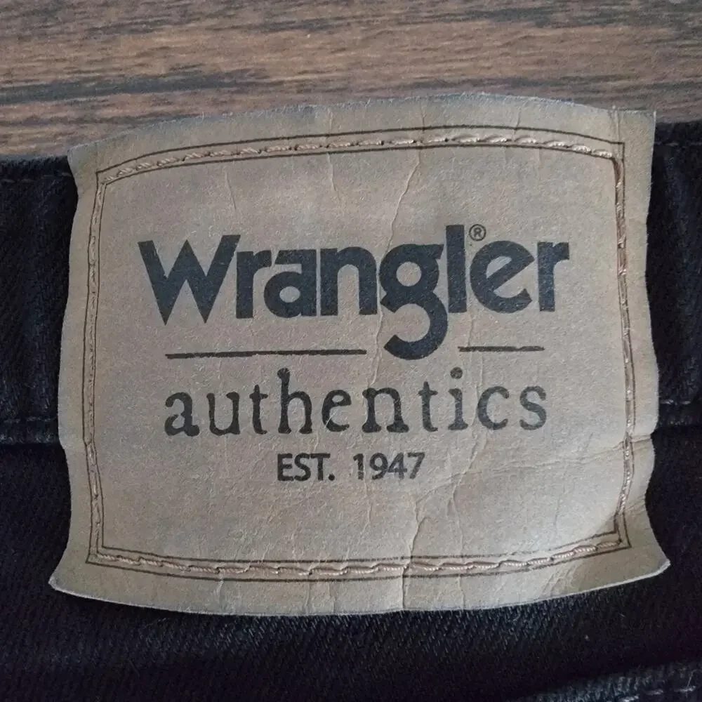 Wrangler Jeans Authentics Mens 40 W 34 L Straight Leg 10ZM1CSCB NEW Cowboy Ranch